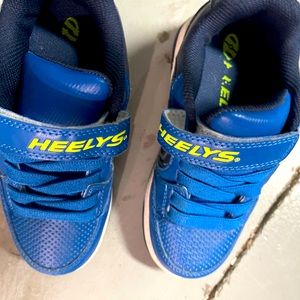Heelys Size 1 Boys